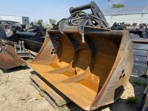 Łyżka skarpowa hydrauliczna DX255 2000mm