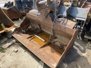 Łyżka skarpowa hydrauliczna 2000 mm