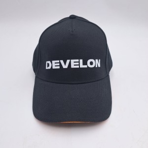 Czapka z daszkiem DEVELON